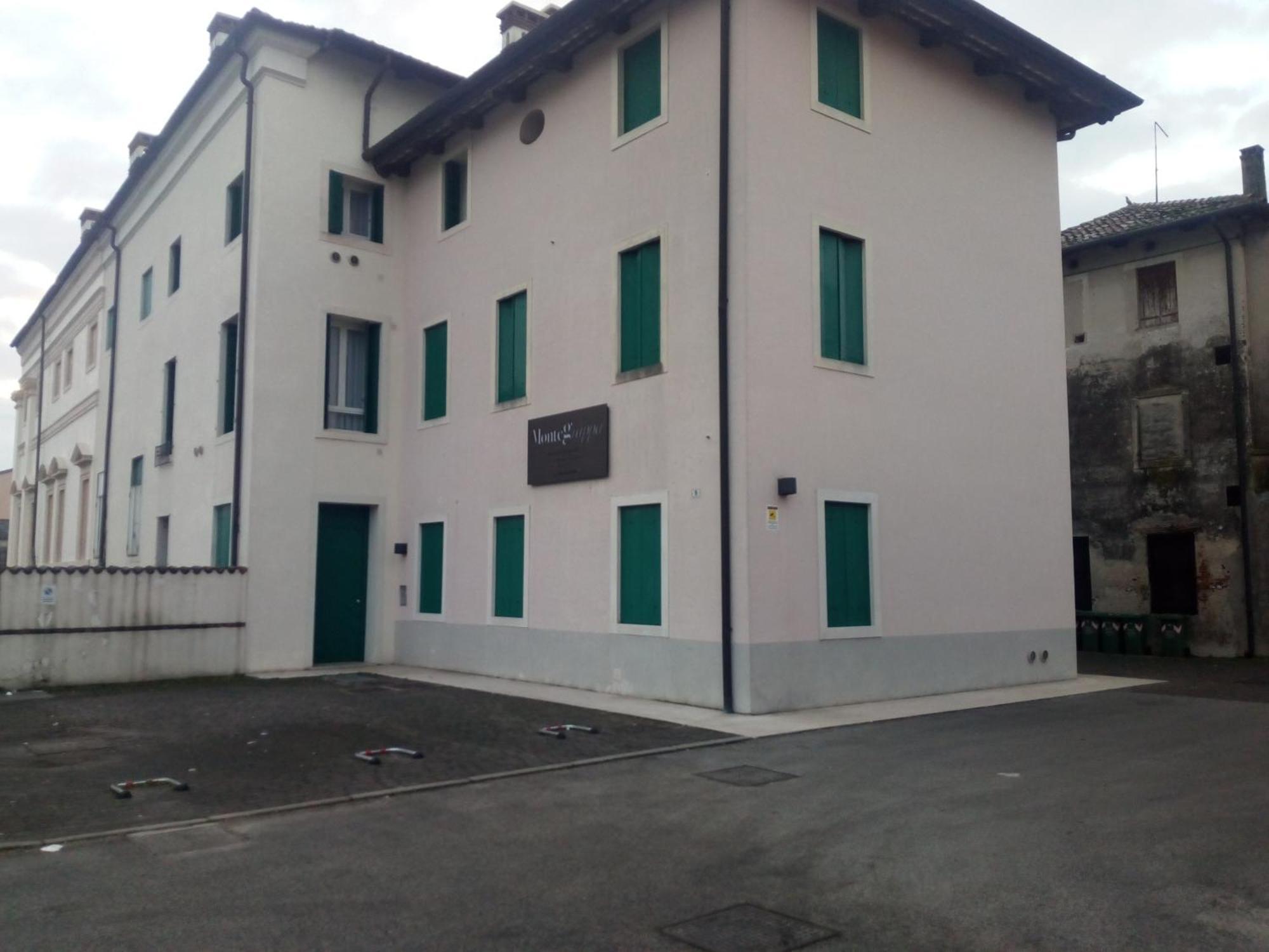 Residence Montegrappa Sandrigo Eksteriør bilde